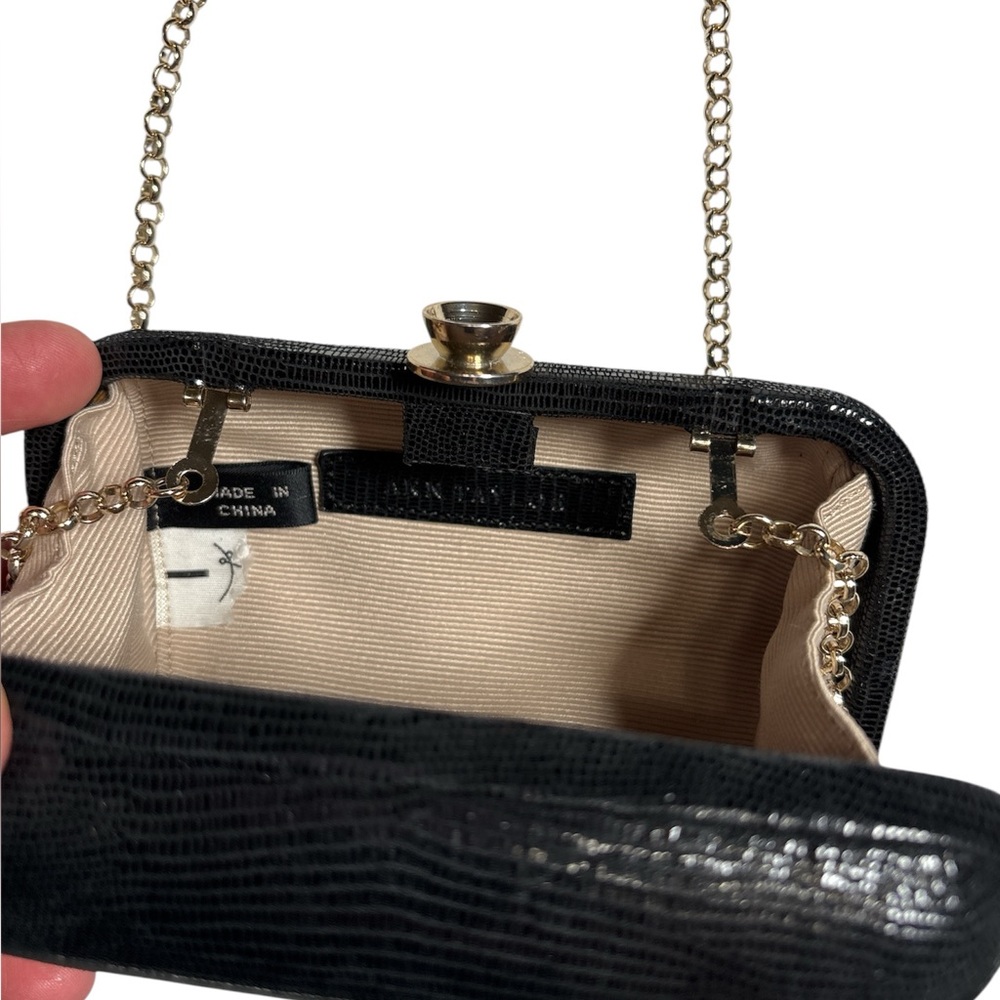 Ann Taylor Black Textured Clutch with gold Chain Strap - Picture 6 of 10